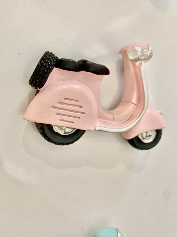 Scooter magneter